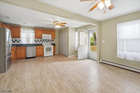 7 Willow Street Mount Arlington NJ 07856