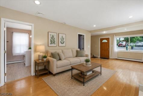 7 Willow Street Mount Arlington NJ 07856