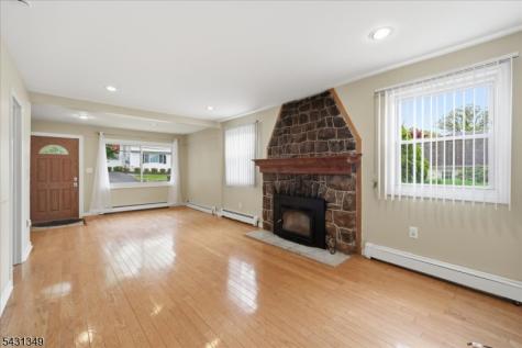 7 Willow Street Mount Arlington NJ 07856