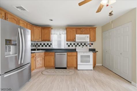 7 Willow Street Mount Arlington NJ 07856