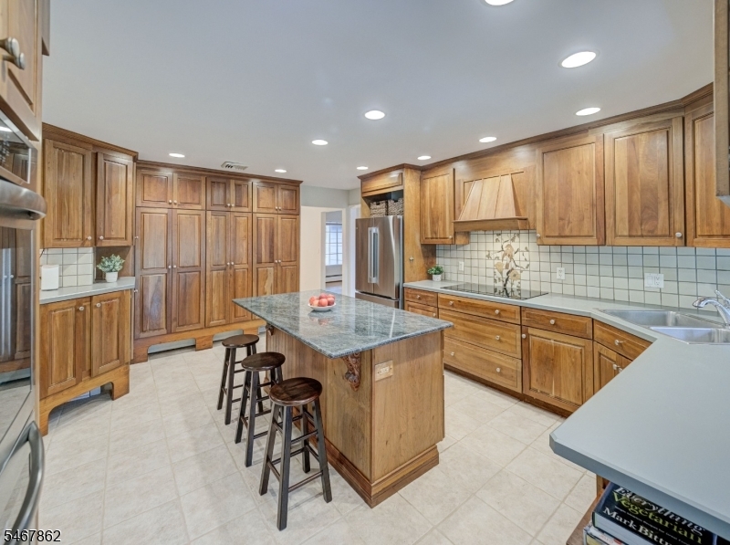 151 Allens Corner Road Franklin NJ 08822