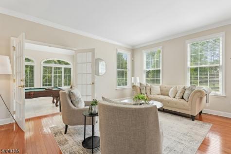 384 Bennetts Lane Franklin NJ 08873
