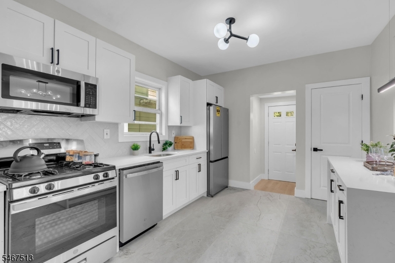 317 Lee Place Plainfield NJ 07063