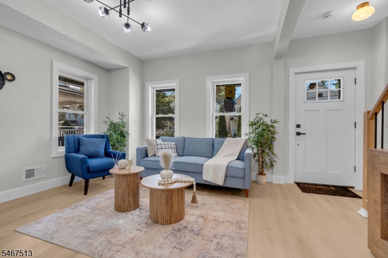 317 Lee Place Plainfield NJ 07063
