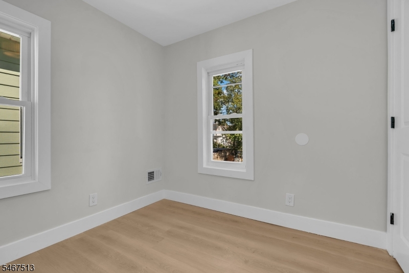 317 Lee Place Plainfield NJ 07063