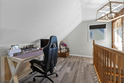 22 Runyon Road Clifton NJ 07013
