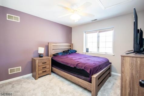6 Meadow Lake Drive Hardwick NJ 07825