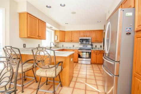 6 Meadow Lake Drive Hardwick NJ 07825