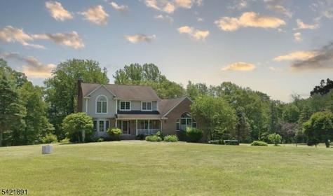6 Meadow Lake Drive Hardwick NJ 07825