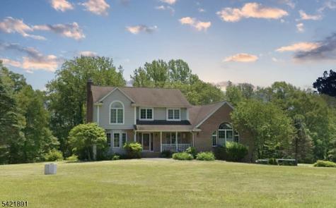 6 Meadow Lake Drive Hardwick NJ 07825