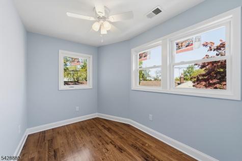 270 Alpine Way Old Bridge NJ 08879