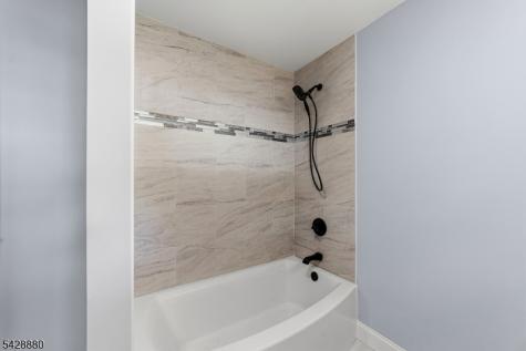 270 Alpine Way Old Bridge NJ 08879