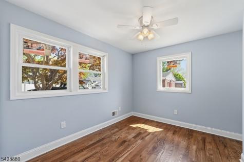 270 Alpine Way Old Bridge NJ 08879