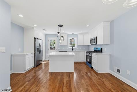 270 Alpine Way Old Bridge NJ 08879