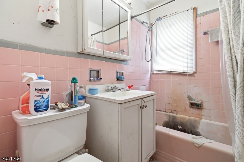 312 Stuyvesant Avenue Newark NJ 07106