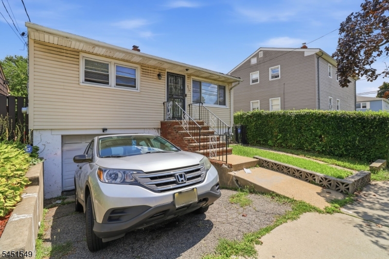 312 Stuyvesant Avenue Newark NJ 07106