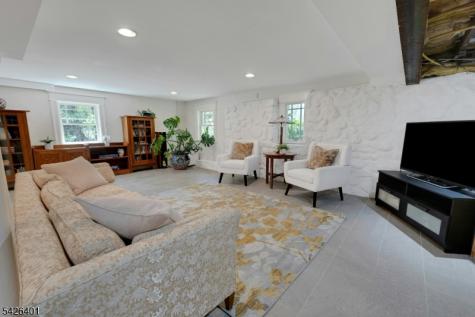 430 Morris Avenue Mountain Lakes NJ 07046