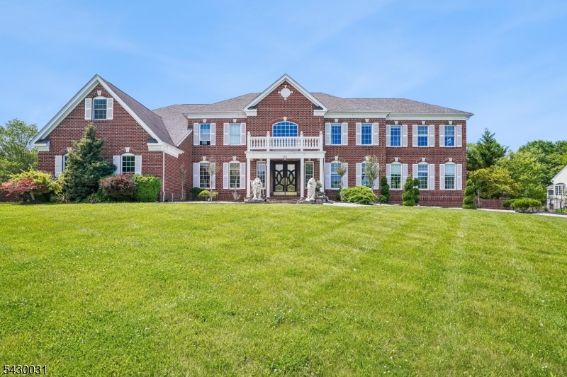 23 Balmoral Drive Alexandria NJ 08867