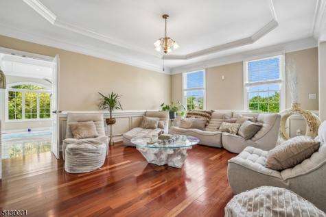 23 Balmoral Drive Alexandria NJ 08867