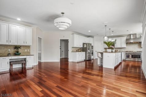23 Balmoral Drive Alexandria NJ 08867