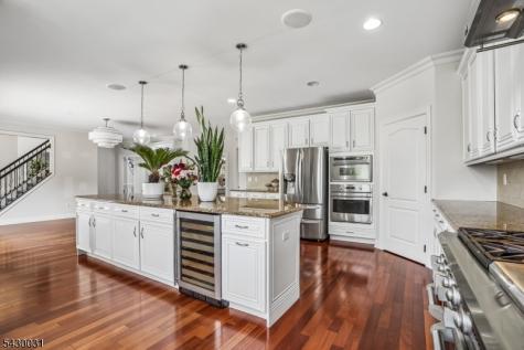 23 Balmoral Drive Alexandria NJ 08867