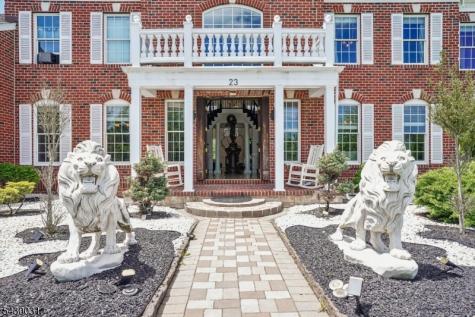 23 Balmoral Drive Alexandria NJ 08867