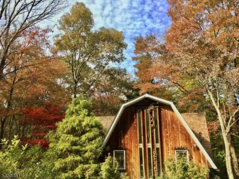 4 Pine Tree Lane Chester NJ 07930
