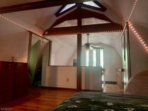 4 Pine Tree Lane Chester NJ 07930