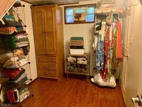 4 Pine Tree Lane Chester NJ 07930
