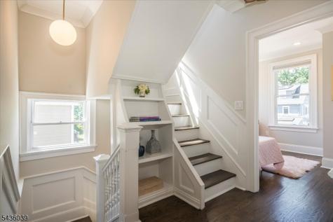 51 Gray Street Montclair NJ 07042