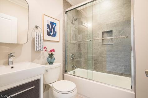 51 Gray Street Montclair NJ 07042