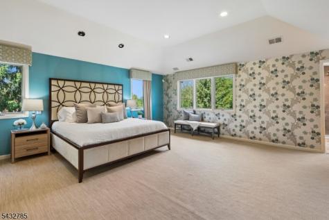23 Hadrian Drive Livingston NJ 07039
