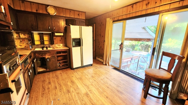 16 Mary Ann Road Jefferson NJ 07438