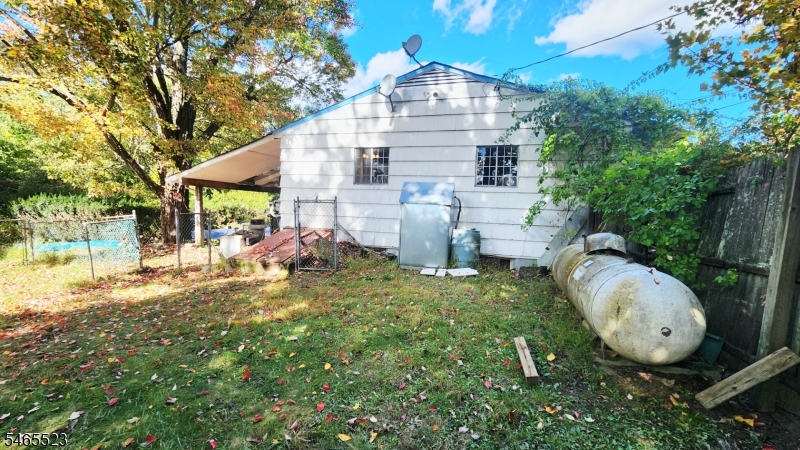 16 Mary Ann Road Jefferson NJ 07438