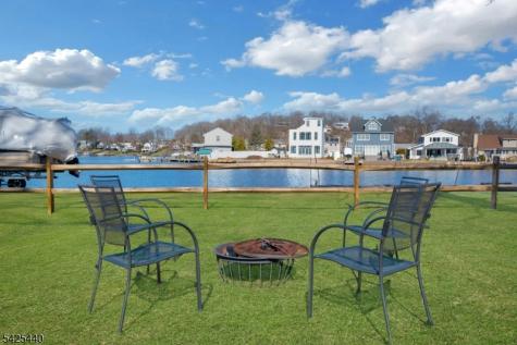 32 Mcnabb Road Jefferson NJ 07849