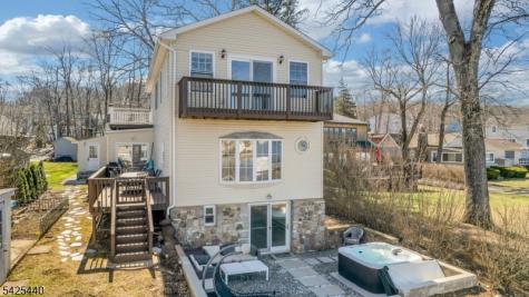 32 Mcnabb Road Jefferson NJ 07849