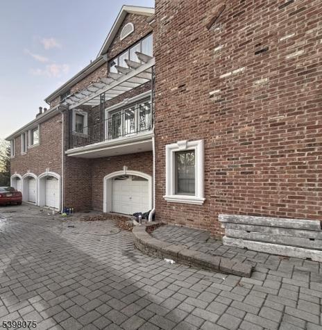 19 Powder Hill Road Saddle River NJ 07458