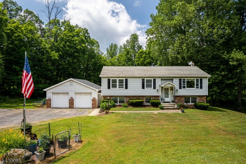 15 Hoagland Road Blairstown NJ 07825