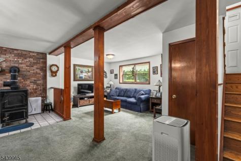15 Hoagland Road Blairstown NJ 07825