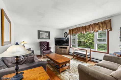 15 Hoagland Road Blairstown NJ 07825