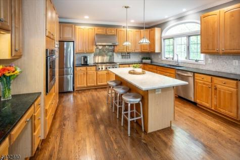 9 Edgewood Terrace Randolph NJ 07869
