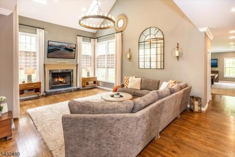 9 Edgewood Terrace Randolph NJ 07869