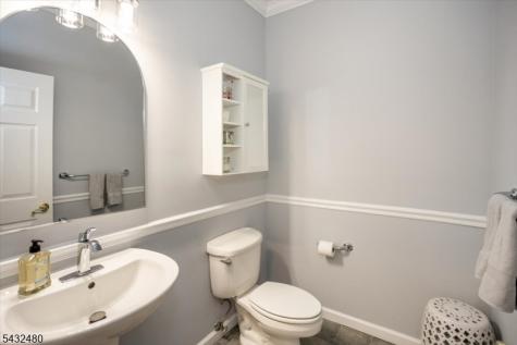 9 Edgewood Terrace Randolph NJ 07869