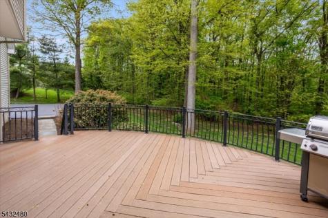 9 Edgewood Terrace Randolph NJ 07869