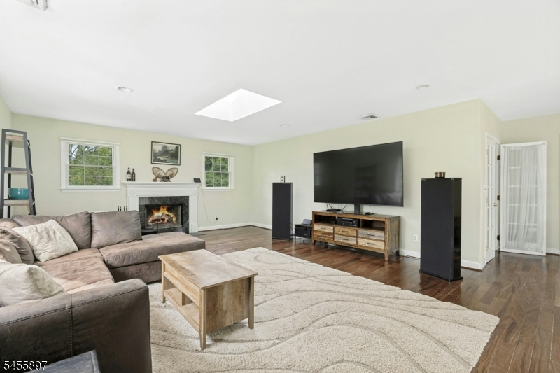 751 Peters Lane Bridgewater NJ 08836