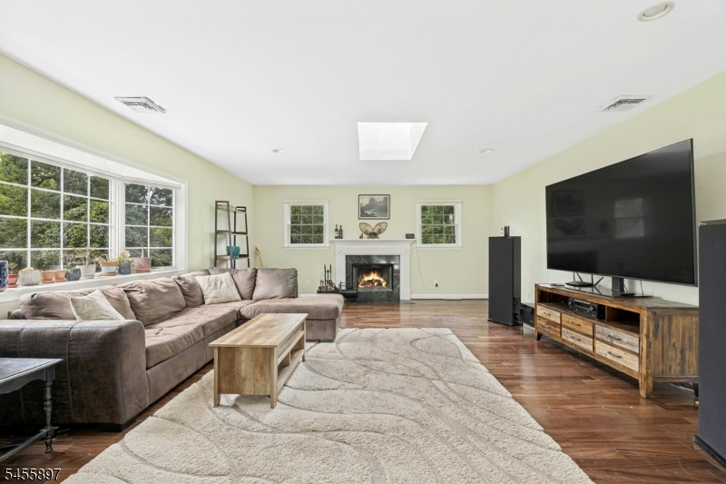 751 Peters Lane Bridgewater NJ 08836