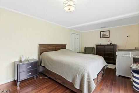 751 Peters Lane Bridgewater NJ 08836