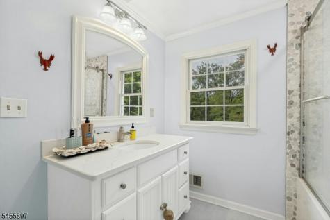 751 Peters Lane Bridgewater NJ 08836