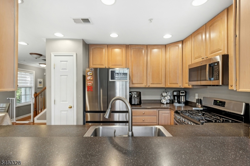 402 Donato Circle Scotch Plains NJ 07076