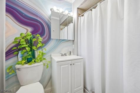 18 Reger Road Roxbury NJ 07876